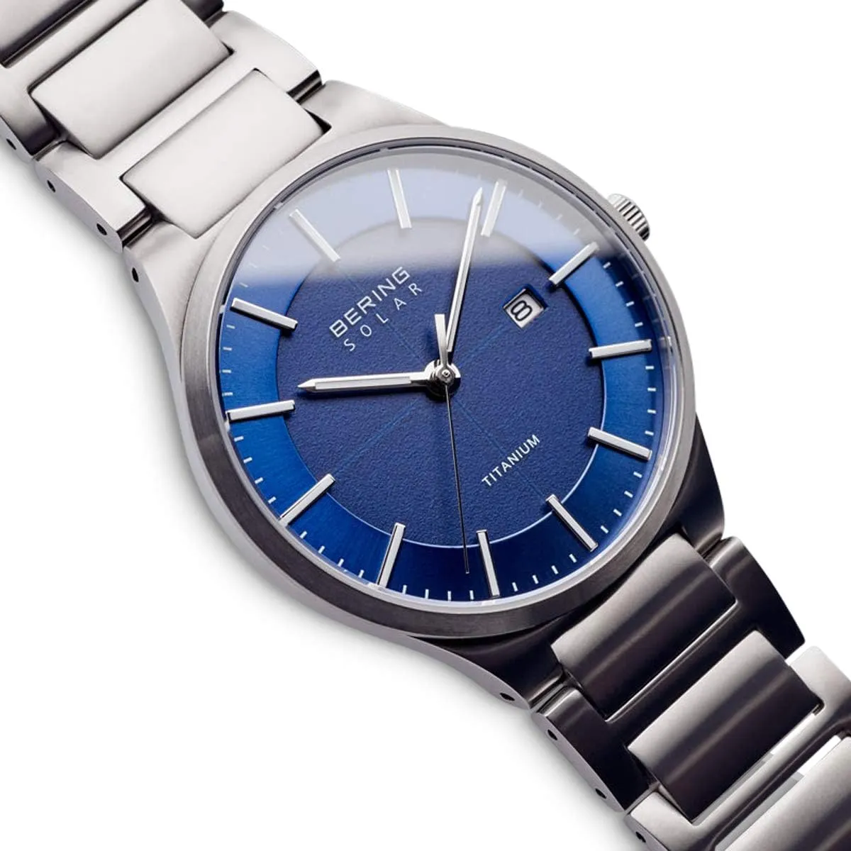 BERING Men Analog Solar Collection Watch with Titan Strap & Sapphire Crystal 15239-XXX