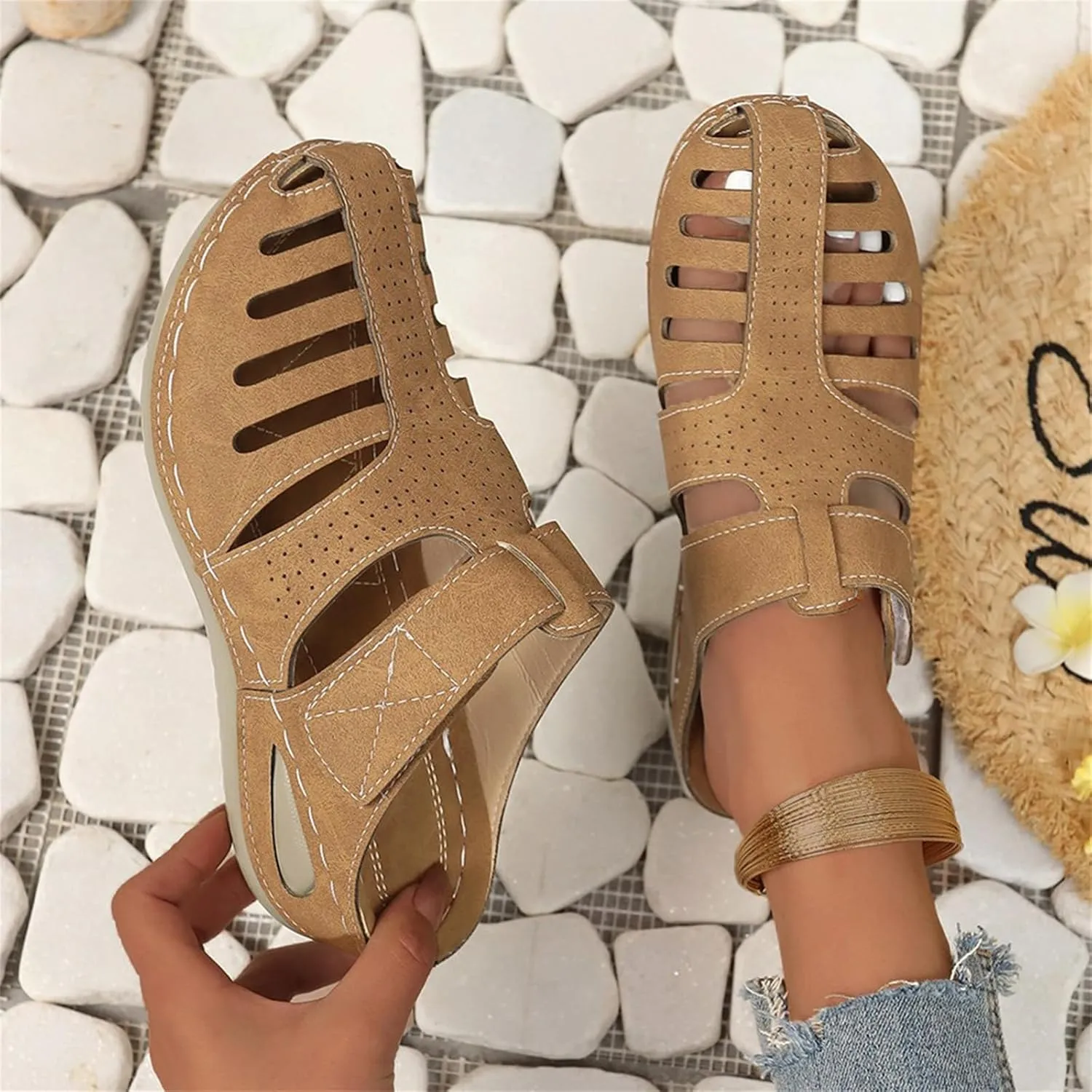 Clogs for Women Mules Shoes Casual Hollow Closed Toe Platform Sandals Breathable Sandals with Arch Support Summer Beach Rome Shoes