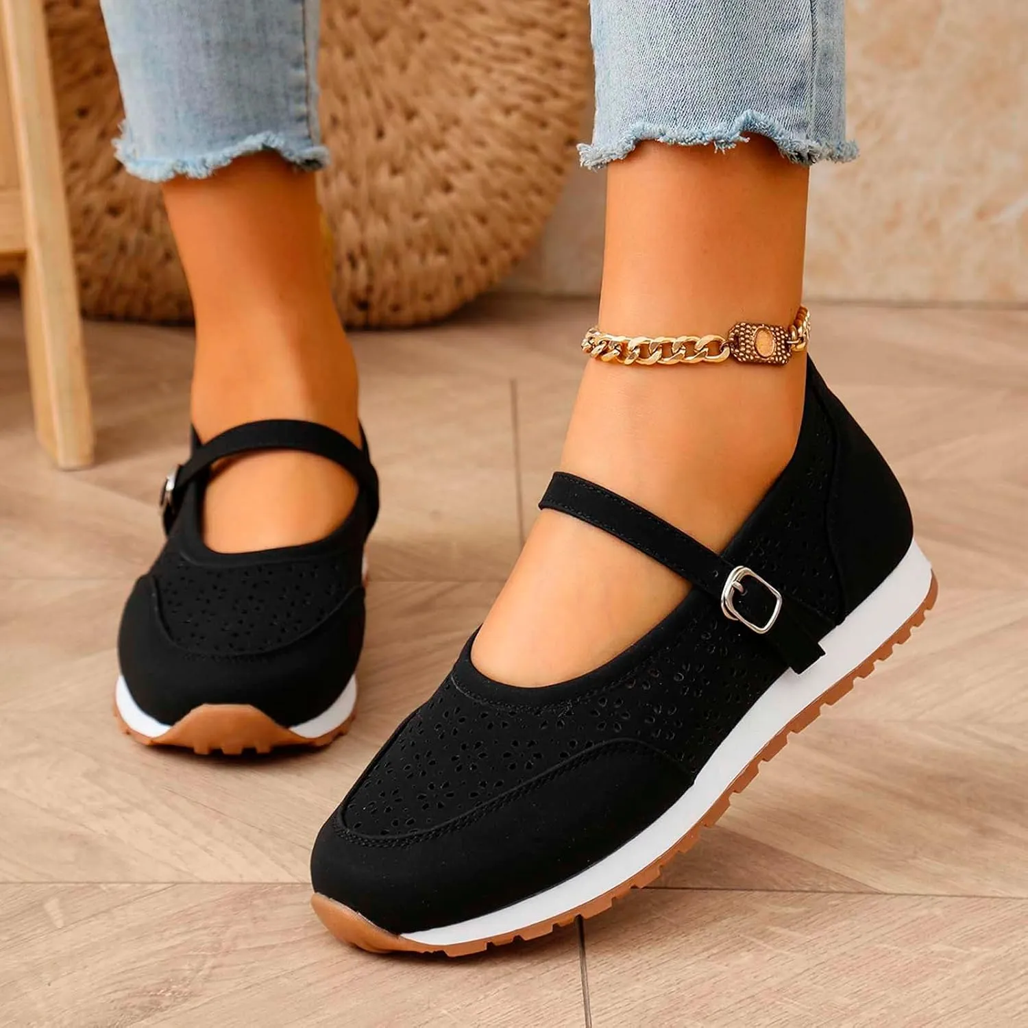 Leisure Women's Soft Sole Non Slip Flat Breathable Buckle Strap Lazy Shoes Womens Dressy Casual Shoes
