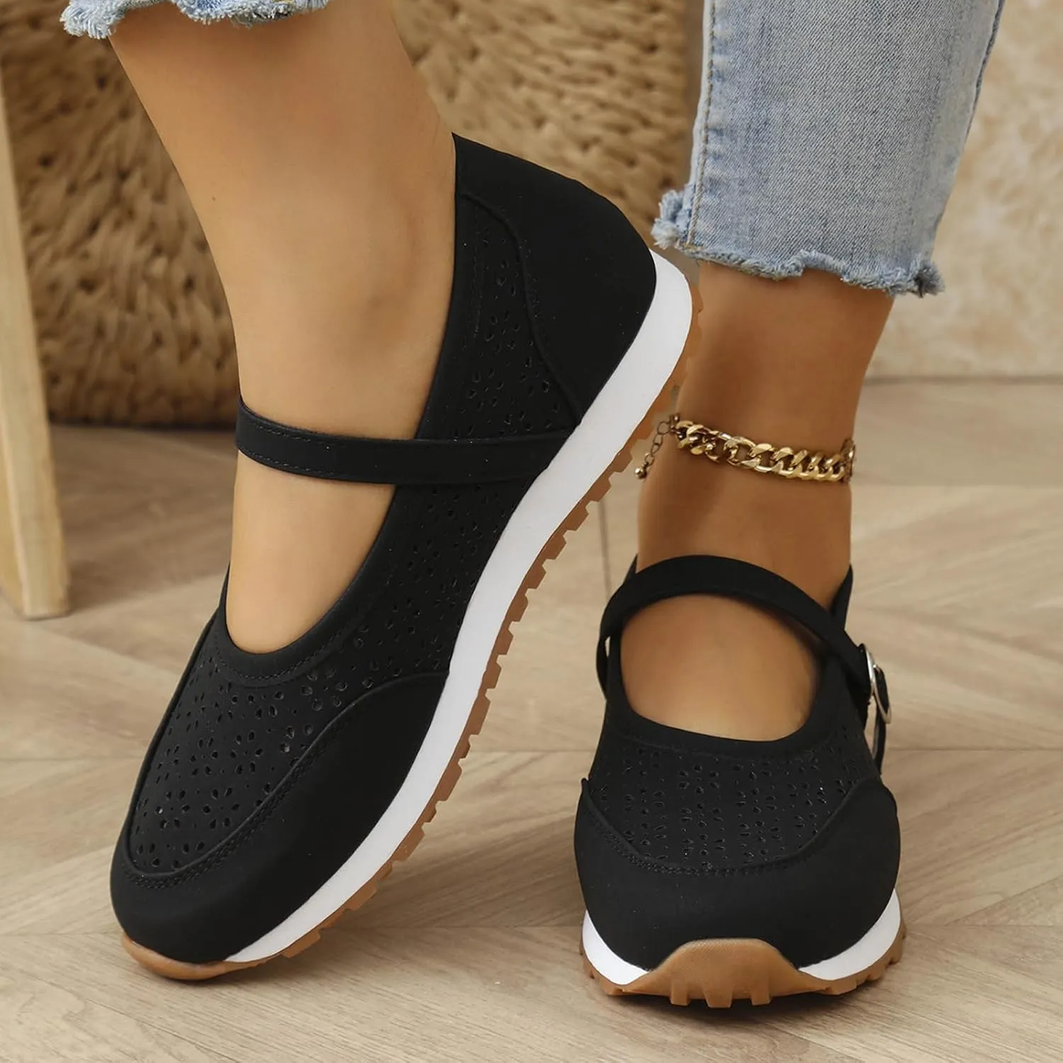 Leisure Women's Soft Sole Non Slip Flat Breathable Buckle Strap Lazy Shoes Womens Dressy Casual Shoes