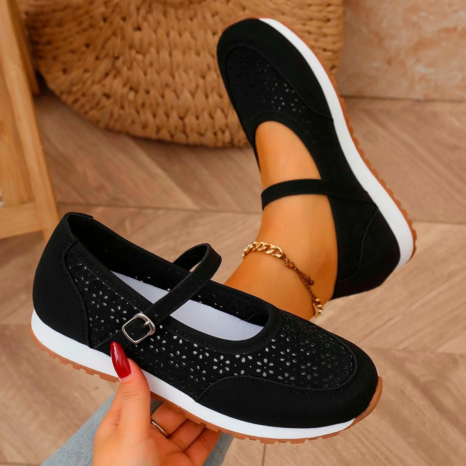 Leisure Women's Soft Sole Non Slip Flat Breathable Buckle Strap Lazy Shoes Womens Dressy Casual Shoes