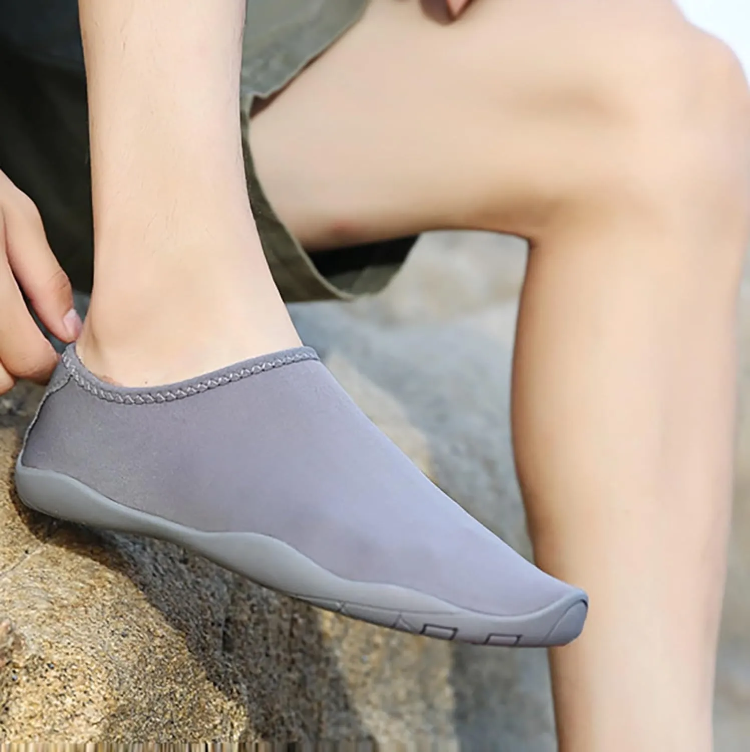 Mens Womens Water Shoes Quick Dry Barefoot Aqua Swim Beach Pool Surf Hiking Kayaking Diving Yoga Outdoor Sport Shoes Non Slip