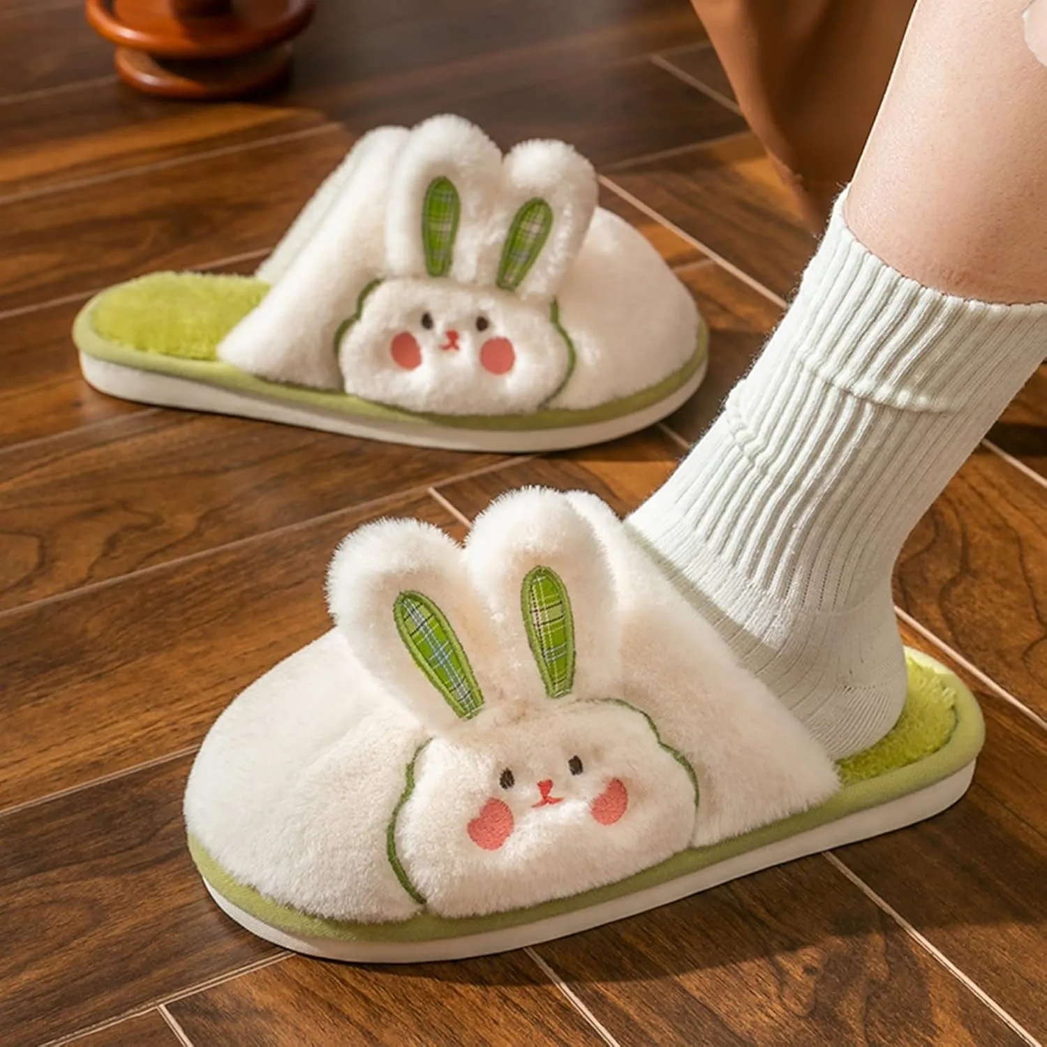 SBGMoSJ Womens Winter Slippers Clogs Ladies Slippers Winter Disposable House Slippers Funny Slippers for Adults Men Pencil Christmas Tree Gifts for Her 2023