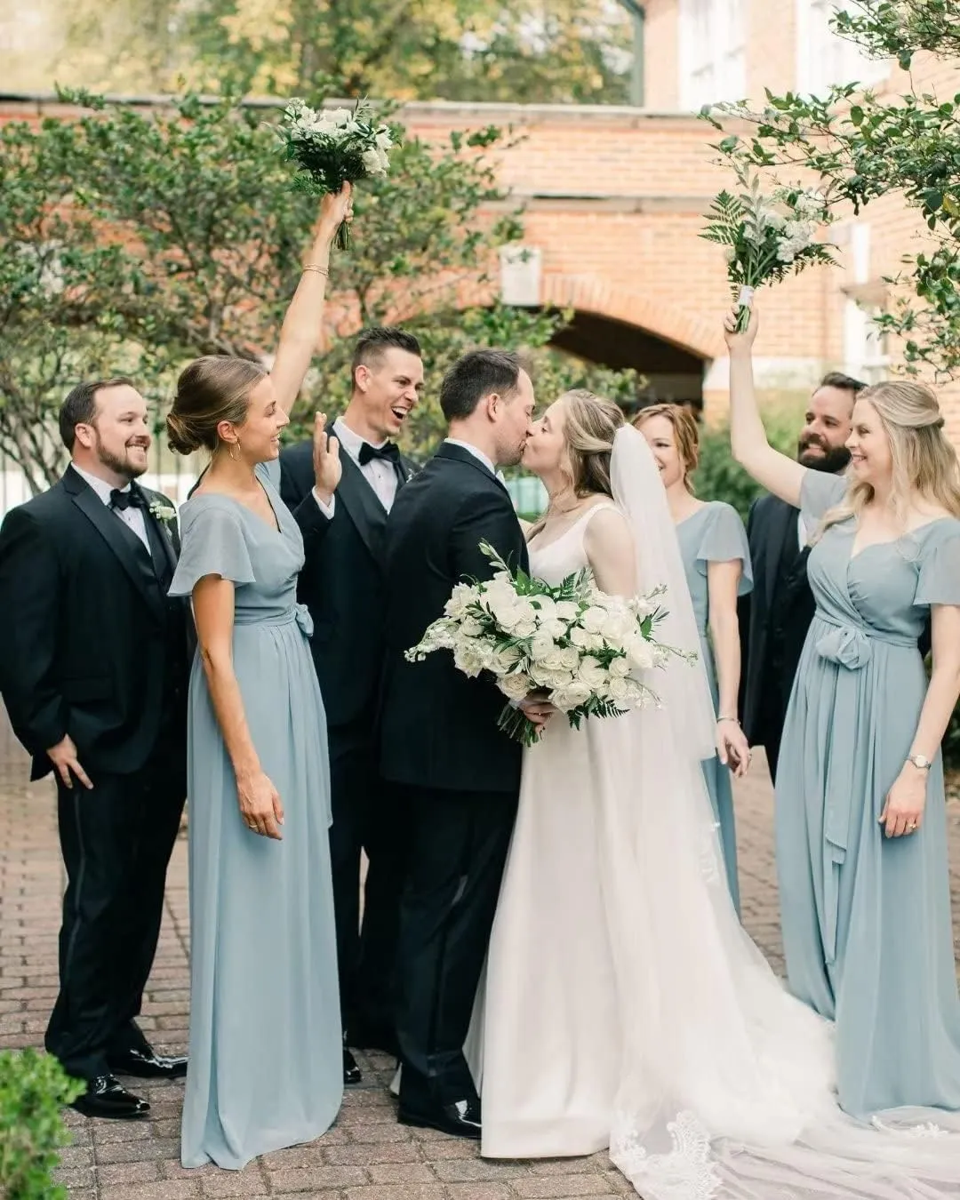Short Sleeve Bridesmaid Dresses with Slit 2022 V Neck Chiffon Formal Evening Dresses for Women
