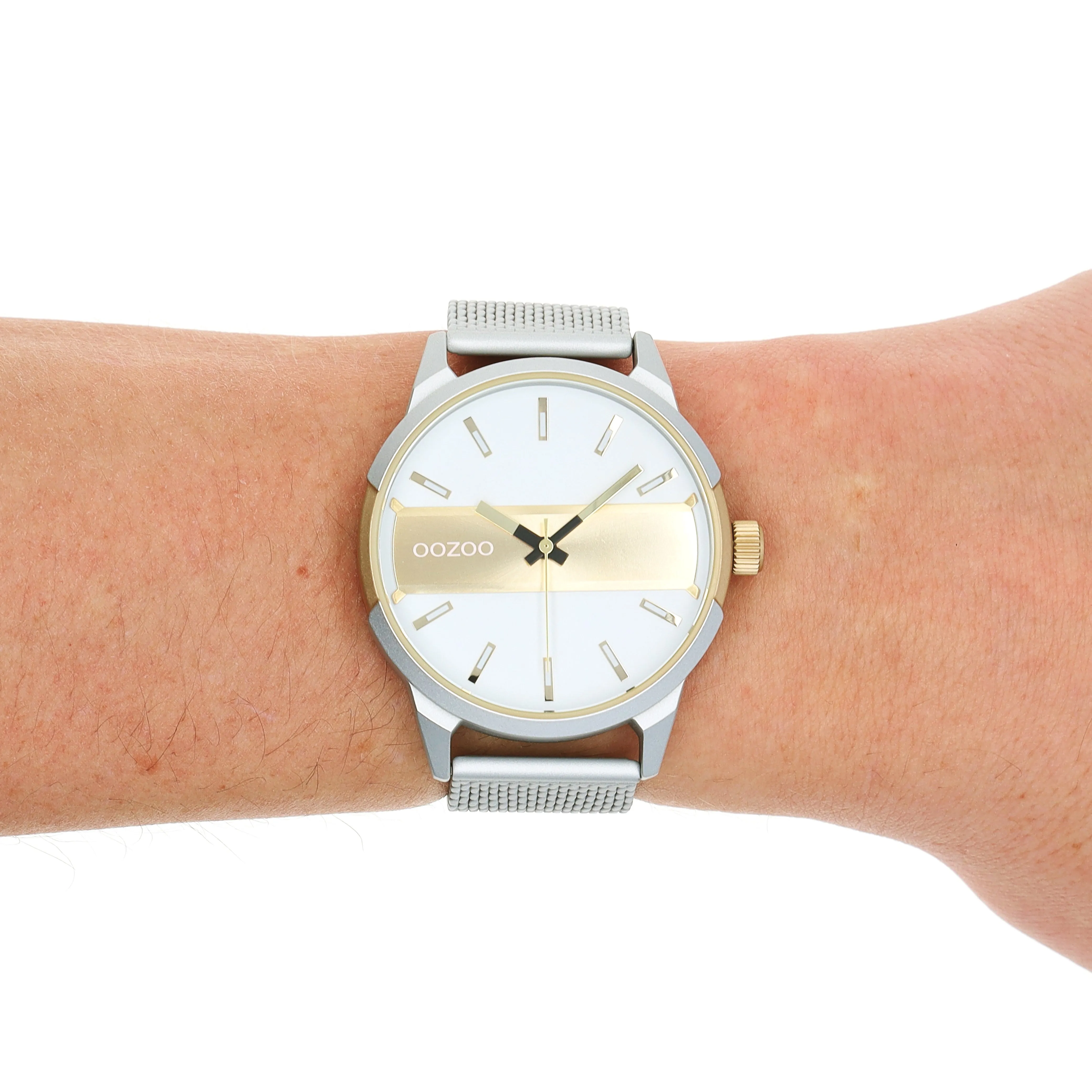 Silver coloured/gold  OOZOO watch with silver coloured metal mesh bracelet - C11106