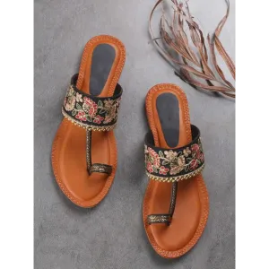 Womens Flat Sandal Closure Backstrap Heel type Flat Round Toe