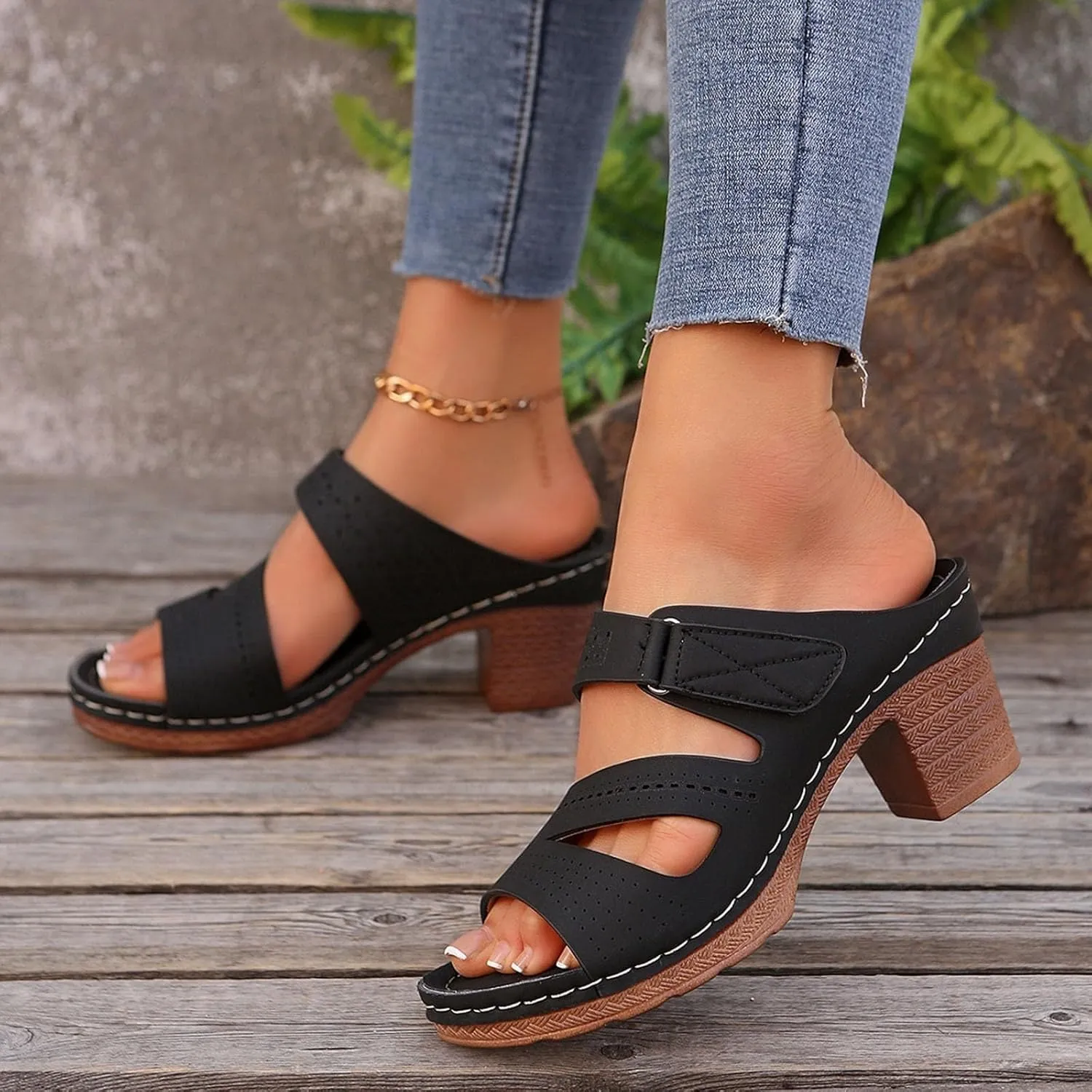 Womens Open Toe Sandals Summer Casual Non Slip Slippers Orthopedic Chunky Low Heels Open Toe Casual Summer Dressy Walking Beach Slippers Hollow Out Shoes