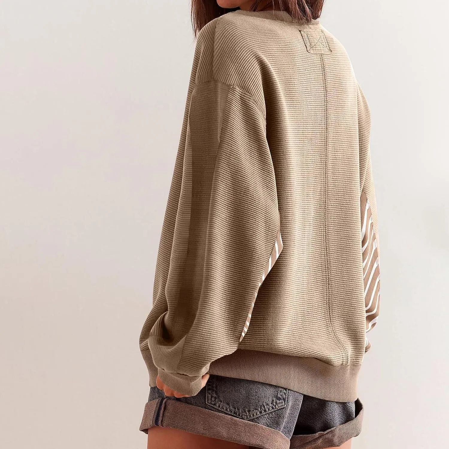 Women's Oversized Sweatshirts Trendy Long Sleeve Crew Neck Corduroy Pullover Tops Loose Comfy Fall Outfits 2024