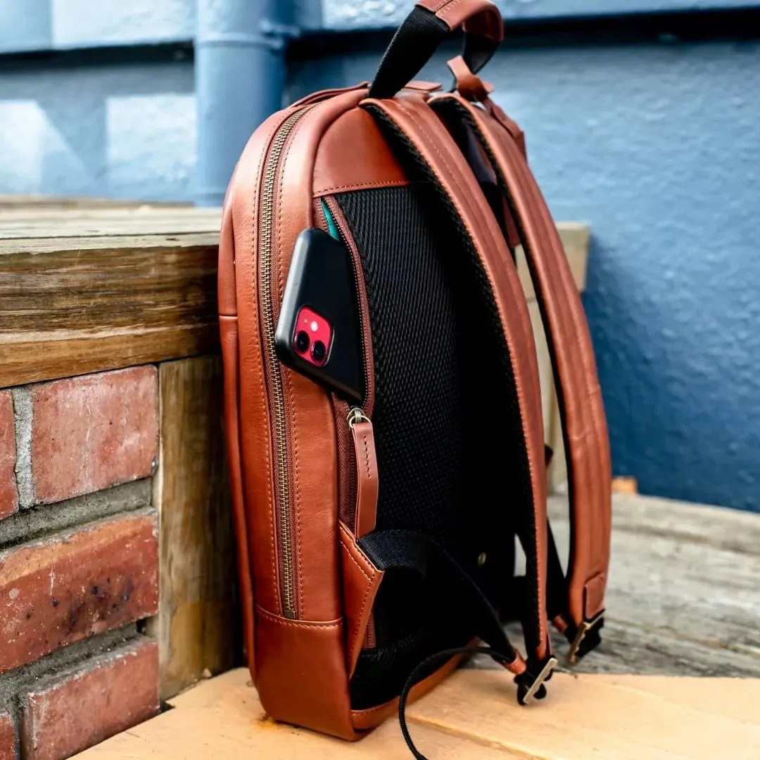 Zemp Charles Leather Backpack (L) | Waxy Caramel
